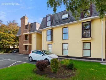 8 Woodlawn House, Woodlawn Park, Dun Laoghaire, Co Dublin, Dun Laoghaire, Co. Dublin