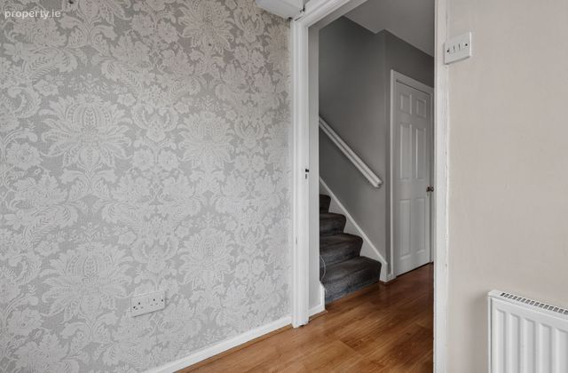 136 O'rourke Park, Sallynoggin, Sallynoggin, Co. Dublin - Click to view photos