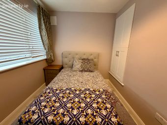 26 Leopardstown Grove, Stillorgan, Blackrock, Co., Foxrock, Dublin 18