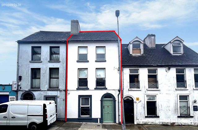 32 Saint Mary's Terrace, Hennessy's Road, Waterford City Centre, Co. Waterford - Click to view photos