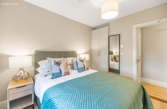 Flat 10, 1 Clonskeagh Road, Milltown, Dublin 6 - Click to view photos
