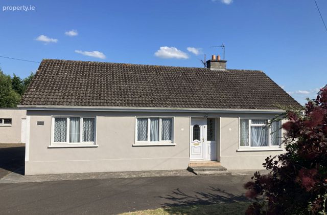 "dromore", Cabra Road, Ballycurrane, Thurles, Co. Tipperary - Click to view photos