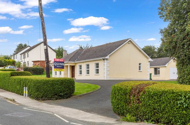 Redcross, Avoca, Co. Wicklow, Avoca, Co. Wicklow - Click to view photos