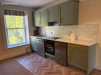 Apartment 3, 10 North Mall, Sunday\'s Well, Co. Cork - Image 4