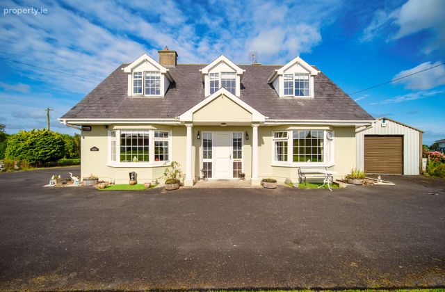 Ahawilk, Feohanagh, Newcastle West, Co. Limerick - Click to view photos