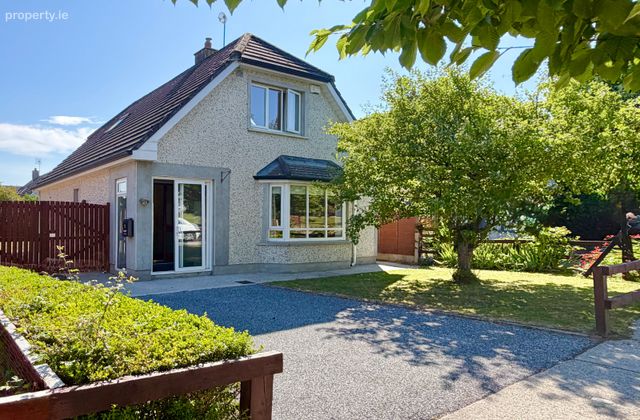 3 Oaklawns, Paulstown, Paulstown, Co. Kilkenny - Click to view photos