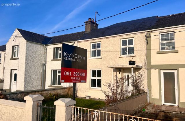 23 Deerpark, Ballinasloe, Co. Galway - Click to view photos