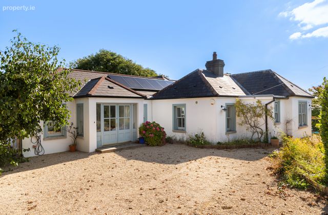 Sallymount Cottage, Sallymount, Brittas Bay, Co Wicklow, Brittas Bay, Co. Wicklow - Click to view photos