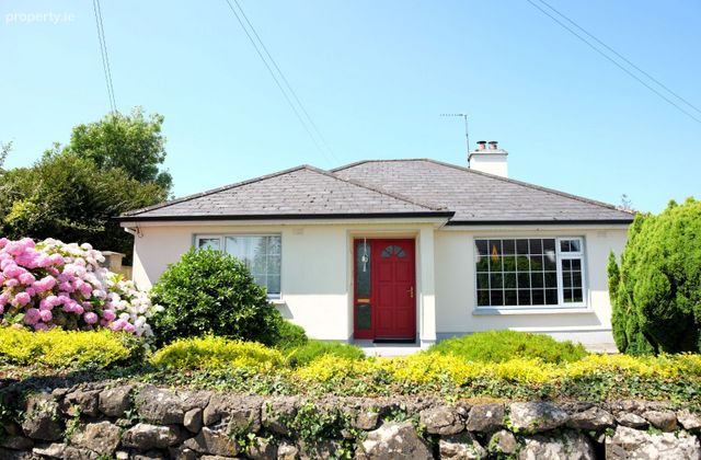 Cosmona, Loughrea, Co. Galway - Click to view photos