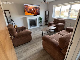 20 Medebawn Court, Dundalk, Co. Louth - Image 2