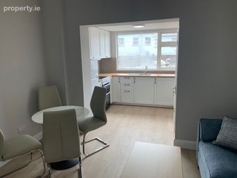 Apartment 12a, 12 Midleton Street, Cobh, Co. Cork, Cobh, Co. Cork - Image 4