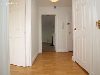 6 The Oaks, Lakepoint Park, Mullingar, Co. Westmeath - Image 4