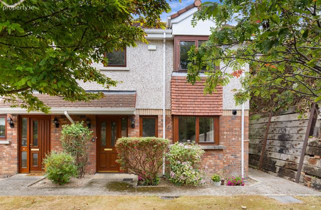 7 Rathmichael Park, Shankill, Co. Dublin, Shankill, Dublin 18 - Click to view photos