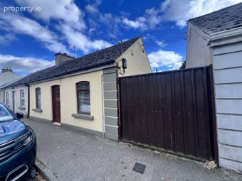 8 Bracklone Street, Portarlington, Portarlington, Co. Laois - Image 2