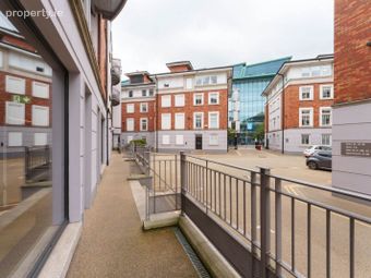 Apartment 101, Westland Square, Dublin 2 - Image 3