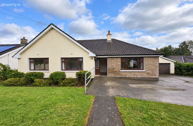 Blackhall, Calverstown, Calverstown, Co. Kildare - Click to view photos