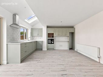 87 Saint Anne's Square, Portmarnock, Portmarnock, Co. Dublin - Image 5