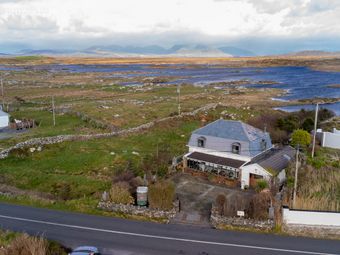 Calla, Roundstone, Ballyconneely, Co. Galway - Image 2
