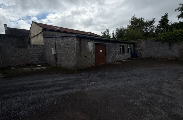 Prasbytery Lane, Claremorris, Co. Mayo, Claremorris, Co. Mayo - Click to view photos