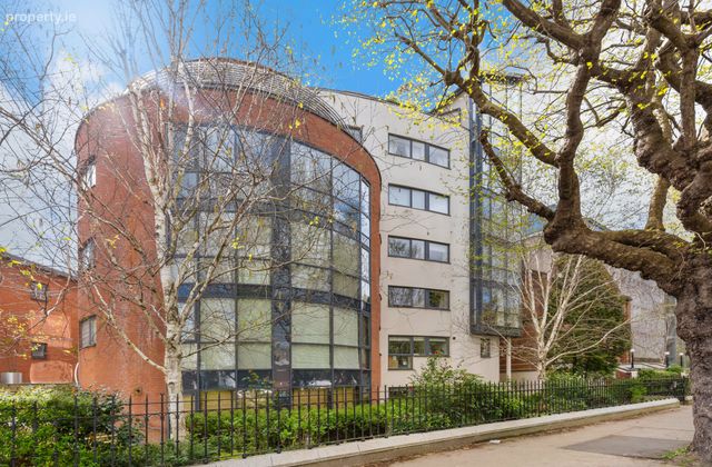 Apartment 32, Symphony House, Adelaide Road, Dublin 2, Dublin 2 - Click to view photos