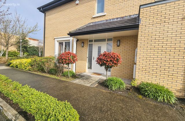 Dargan Drive, Honey Park, Dun Laoghaire, Co. Dublin - Click to view photos