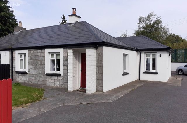7 Riverside Place, Old Galway Road, Athlone, Co. Westmeath, Athlone, Co. Westmeath - Click to view photos