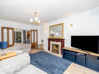 4 Saint Andrew's Grove, Malahide, Co. Dublin - Image 3