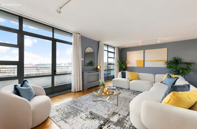 Penthouse, 33 The Warehouse, Clanbrassil Terrace, Dublin 8, Dublin 8 - Click to view photos