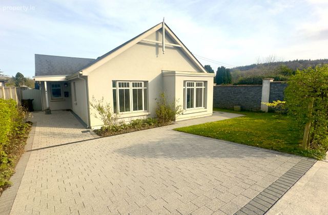 19 The Birches, Ballinahinch Wood, Ashford, Co. Wicklow - Click to view photos