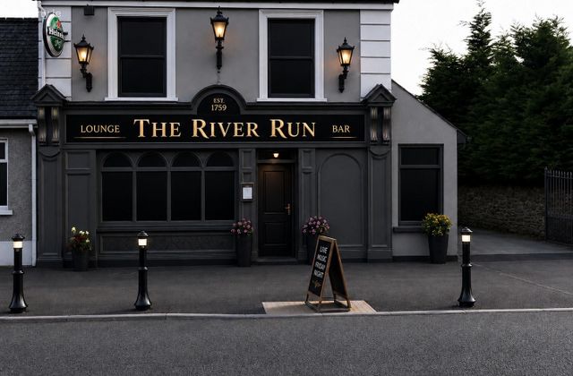 River Run Bar And Restaurant, Mountshannon, Co. Clare - Click to view photos