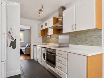 29 Hunters Way, Hunters Wood, Ballycullen, Dublin 24 - Image 5