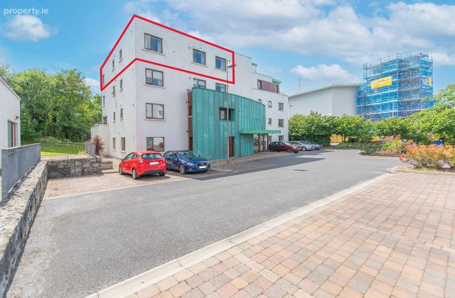 13 Sailin, Wellpark, Galway, Wellpark, Co. Galway - Click to view photos