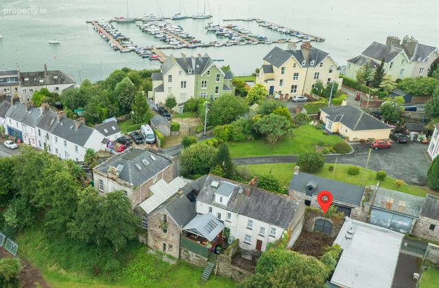 The Old Coach House, Castle Road, Monkstown, Co. Cork, Monkstown, Co. Cork - Click to view photos