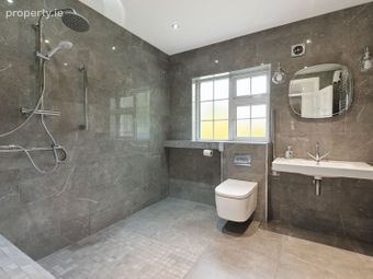 7 Lishandra Manor, Ardclough, Co Kildare, Straffan, Co. Kildare - Image 4