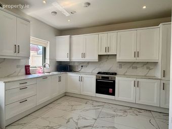 6 Newtown Walk, The Meadows, Kill, Kill, Co. Kildare - Image 4