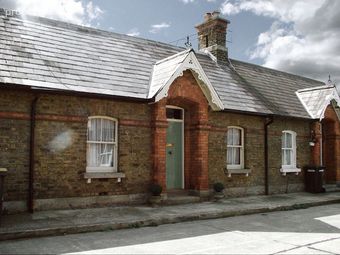 Estate Cottages, Shelbourne Road, Dublin 4, Ballsbridge, Dublin 4 - Image 2