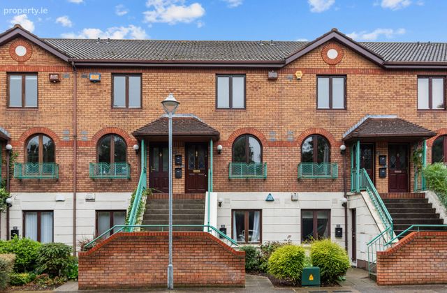 19 Lissenfield, Rathmines, Dublin 6 - Click to view photos