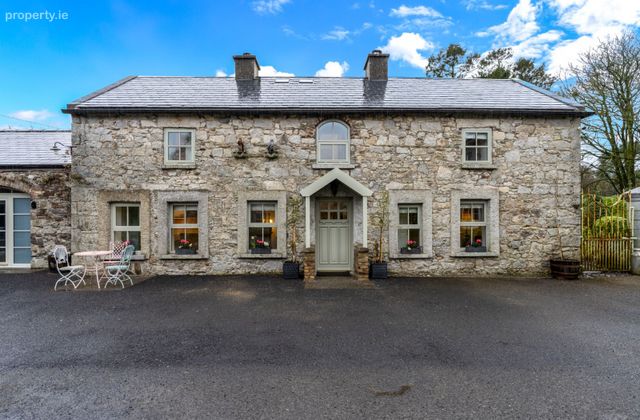 The Coachhouse, Baltyboys Upper, Blessington, Co. Wicklow - Click to view photos