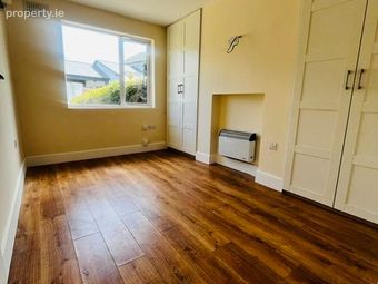 5 Saint John's Square, Portlaoise, Portlaoise, Co. Laois - Image 3