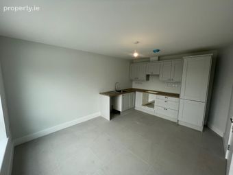 6 Davin Court, Redgate Road, Caherdavin, Co. Limerick - Image 2
