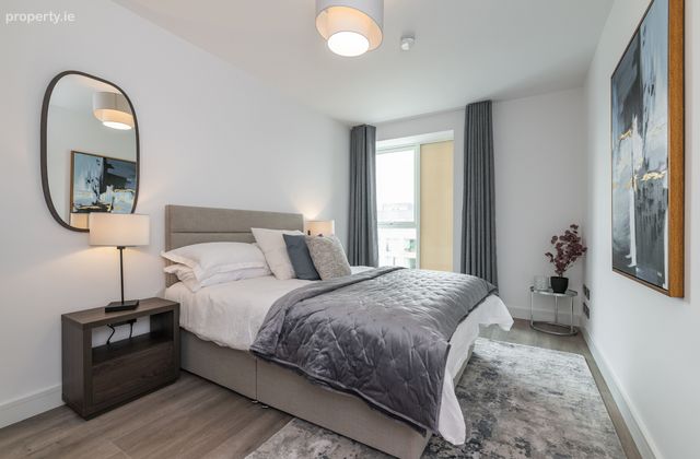 The Bracekn Three Bed Pethouse, Marina Village Greystones, Greystones, Co. Wicklow - Click to view photos