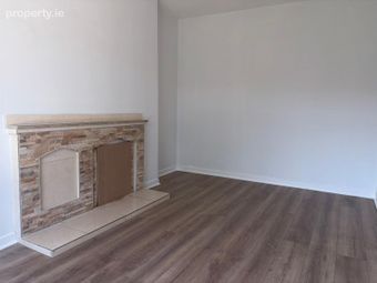 Woodford Drive, Clondalkin, Dublin 22 - Image 5