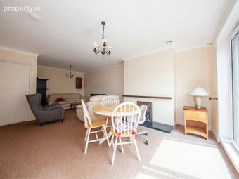 Apartment 56, The Elms, Mount Merrion Avenue, Blackrock, Co. Dublin - Image 4