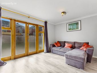 12 Ballentree Crescent, Tyrrelstown, Dublin 15 - Image 4