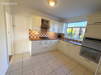 13 Grange Park, Baldoyle, Dublin 13 - Image 4