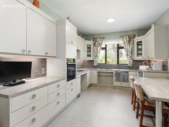2 Stradbrook Lawn, Blackrock, Co. Dublin, Blackrock, Co. Dublin - Image 5