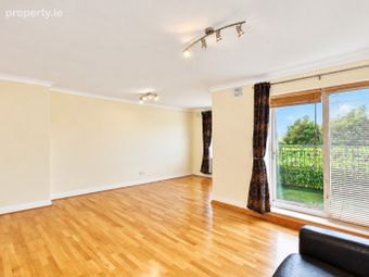 28 The Square, Innwood, Enfield, Co. Meath - Image 3