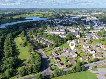 5 Summerhill Court, Summerhill, Carrick-on-shannon, Co. Leitrim, Carrick-on-Shannon, Co. Leitrim - Image 2