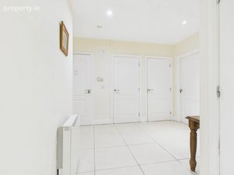 18 Doolin House, Clare Village, Malahide Road, Dublin 17, Co. Dublin, Ayrfield, Dublin 13 - Image 2