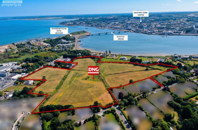 Crosstown, Ardcavan, Wexford Town, Co. Wexford - Click to view photos